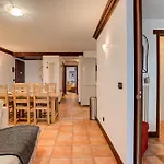 Apartment Kitson, Alpes Agency, Chamonix, Sleeps 6 *