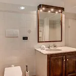 Апартаменты Apartment Kitson, Alpes Agency, Chamonix, Sleeps 6