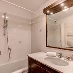 Apartment Kitson, Alpes Agency, Chamonix, Sleeps 6 Апартаменты