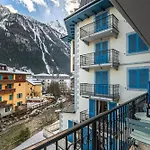 Apartment Kitson, Alpes Agency, Chamonix, Sleeps 6 Апартаменты Шамони