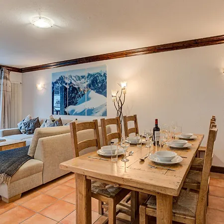 Kitson, Alpes Agency, Chamonix, Sleeps 6 شامونكس