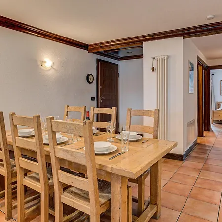 شقة Kitson, Alpes Agency, Chamonix, Sleeps 6 شامونكس