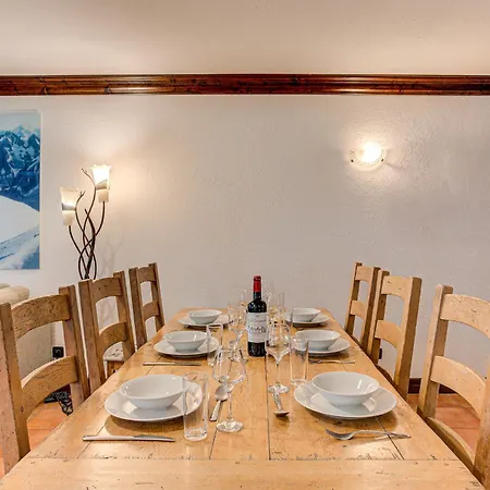 Kitson, Alpes Agency, Chamonix, Sleeps 6